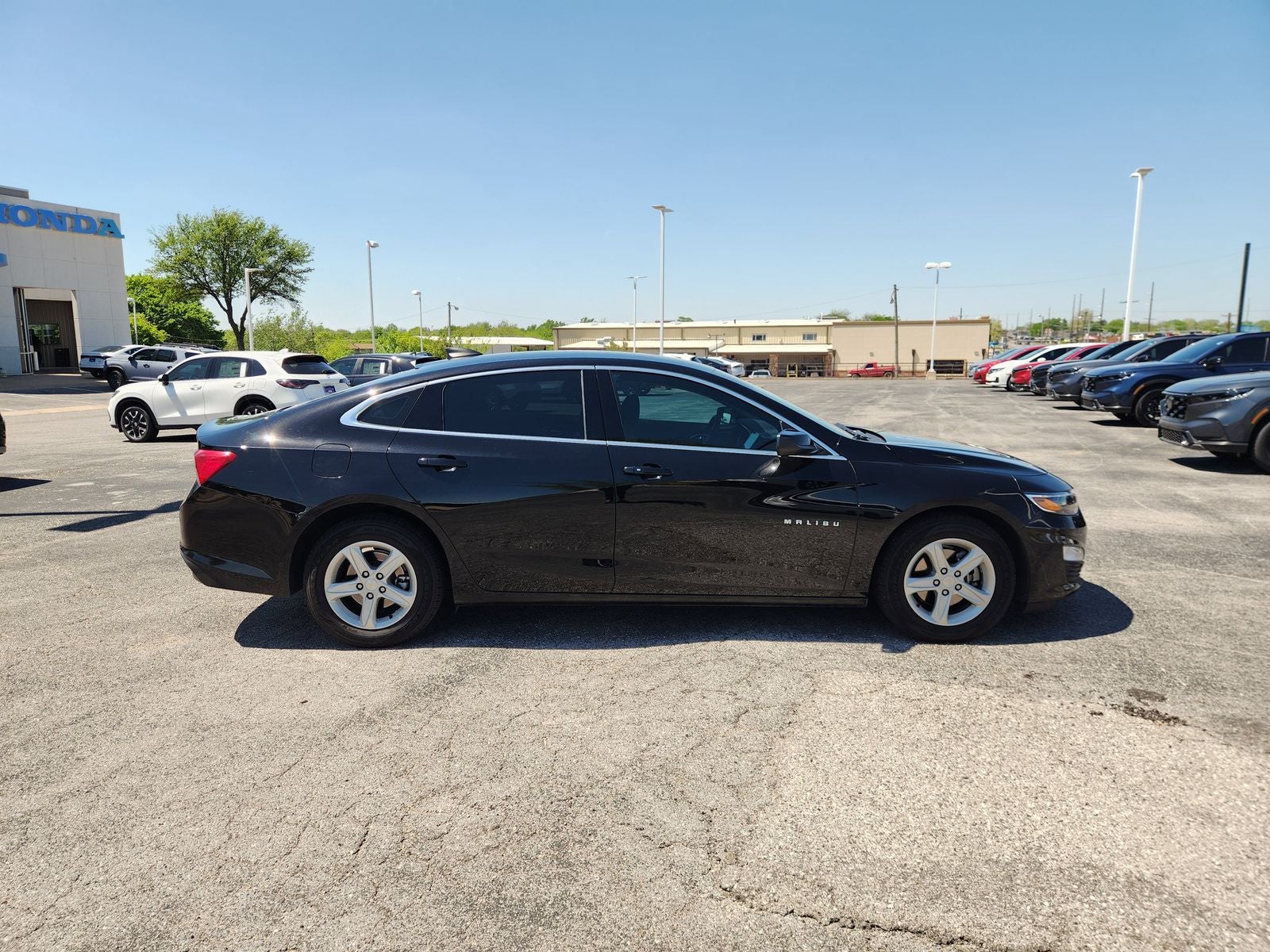 2025 Chevrolet Malibu LS 1FL