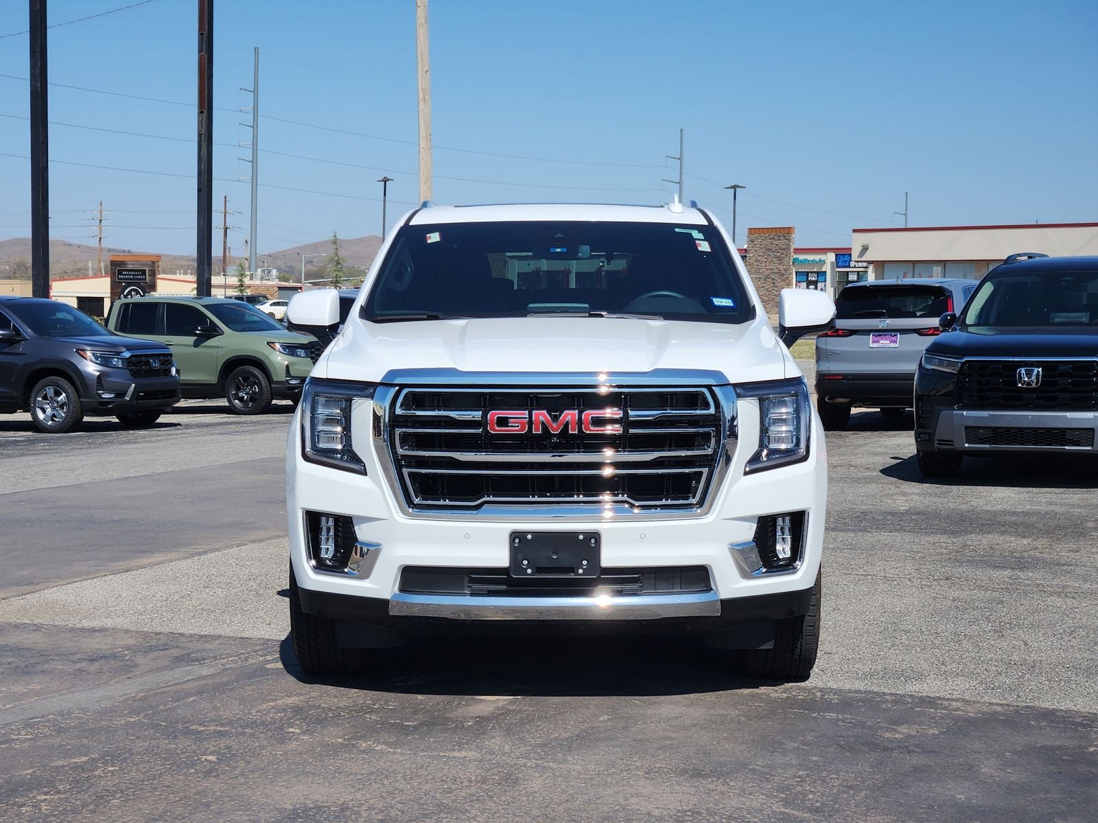 2024 GMC Yukon SLT