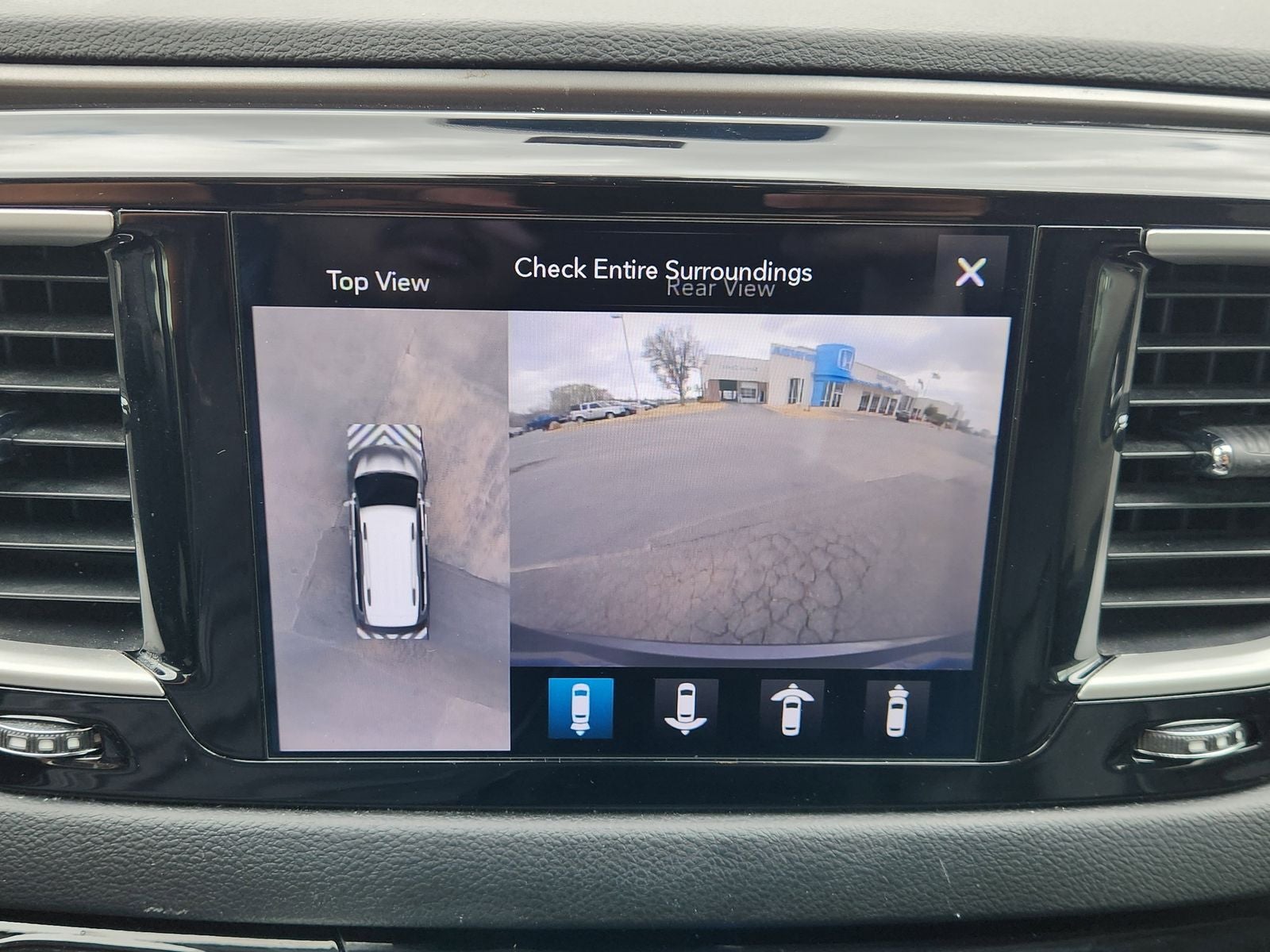 2020 Chrysler Pacifica Touring L Plus