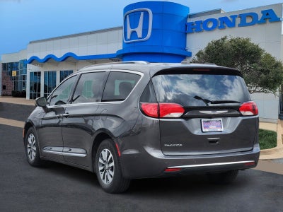 2020 Chrysler Pacifica Touring L Plus