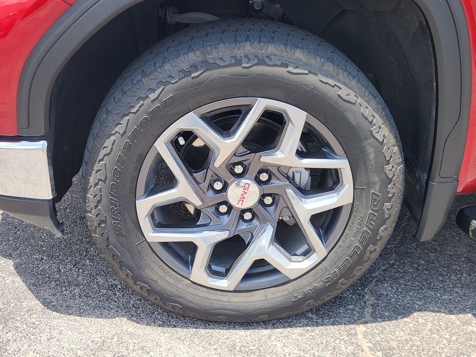 2024 GMC Sierra 1500 SLT
