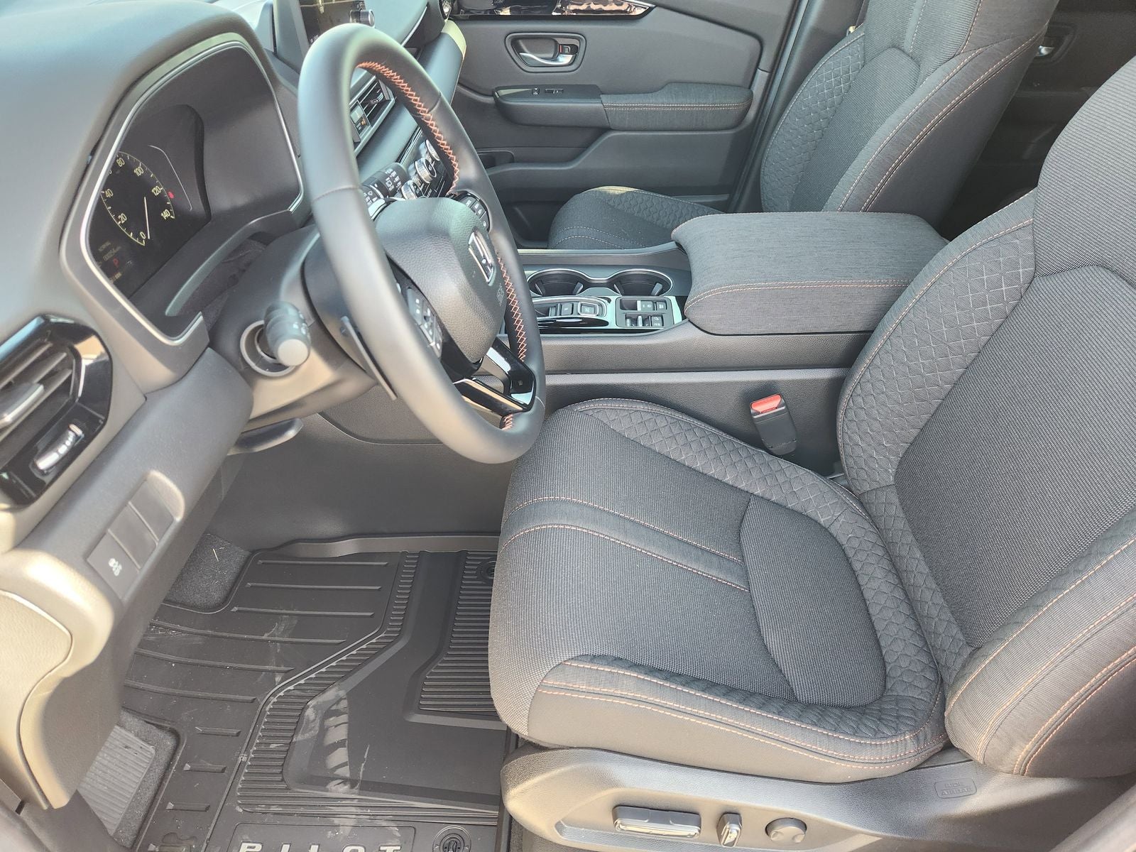 2025 Honda Pilot Sport