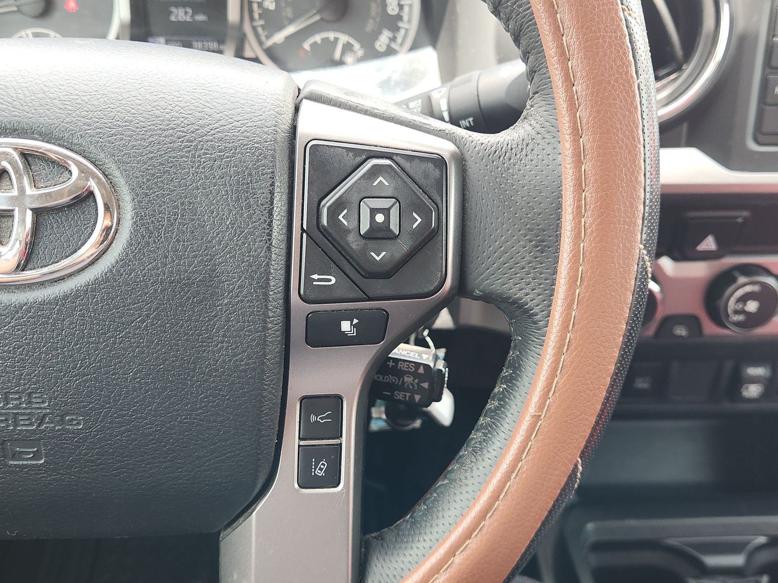 2019 Toyota Tacoma SR5 V6