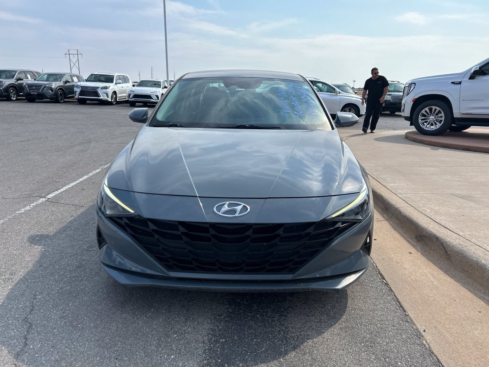 2021 Hyundai Elantra SE