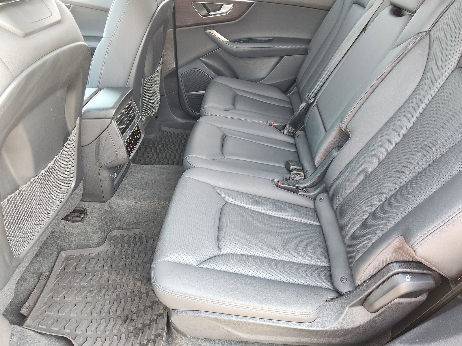 2022 Audi Q7 55 Prestige quattro