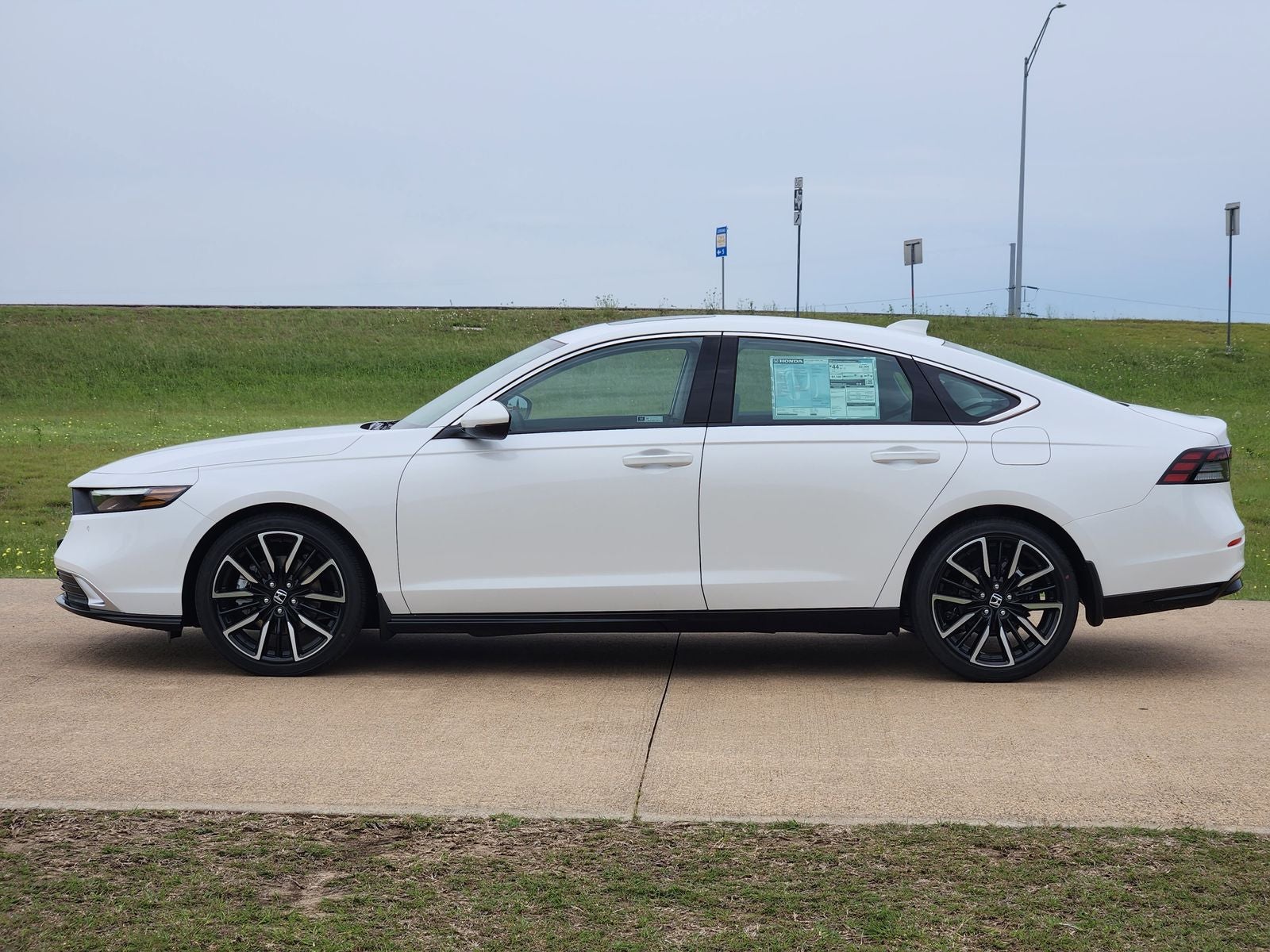 2026 Honda Accord Hybrid Touring