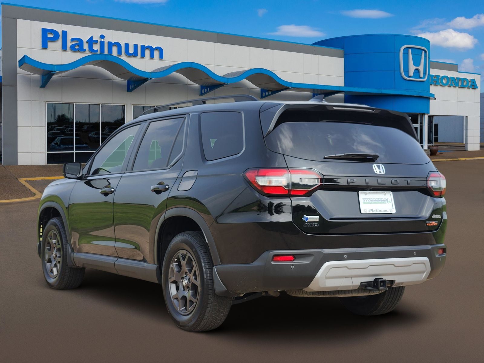 2023 Honda Pilot TrailSport