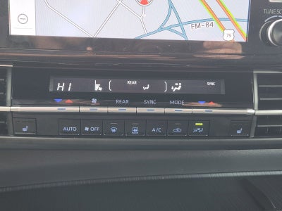 2021 Toyota Sienna XSE 7 Passenger