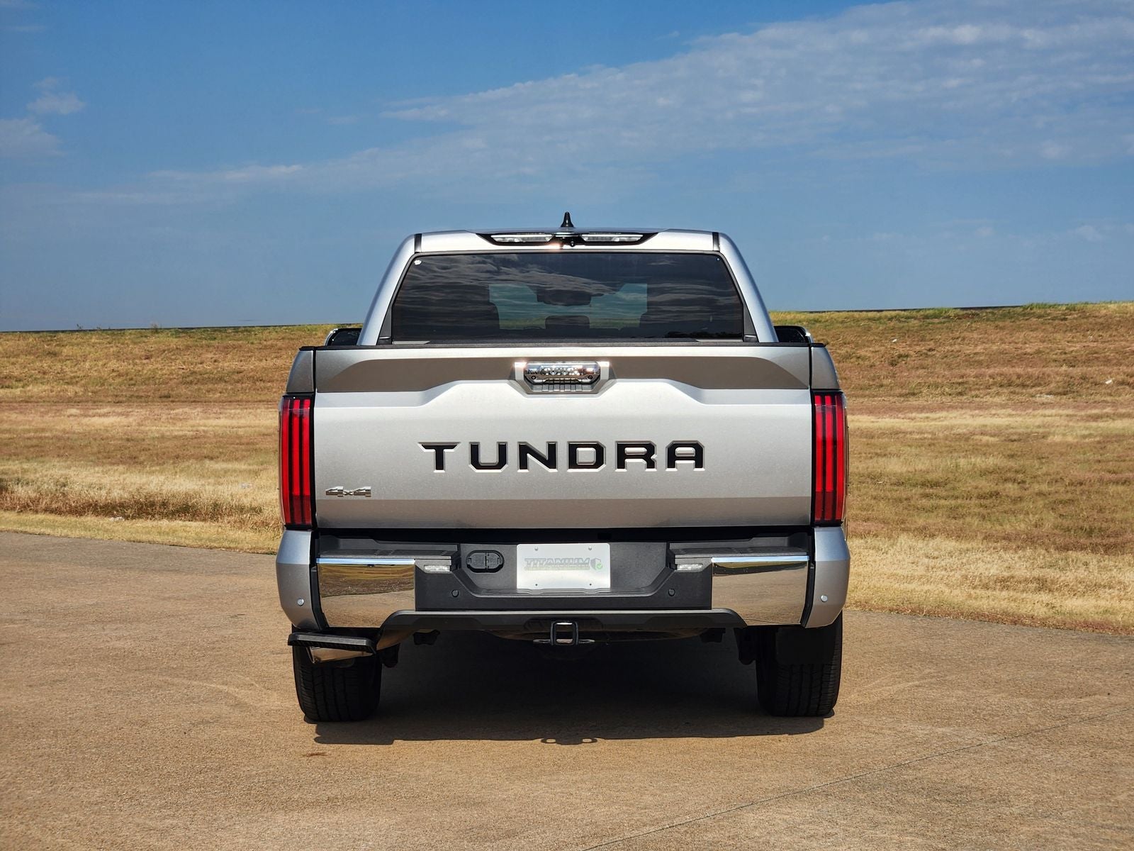 2024 Toyota Tundra Hybrid 1794 Edition