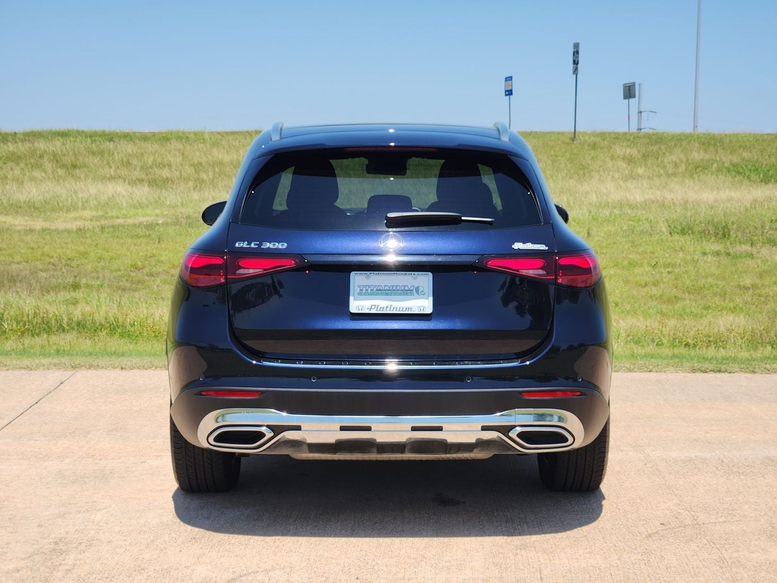 2023 Mercedes-Benz GLC GLC 300