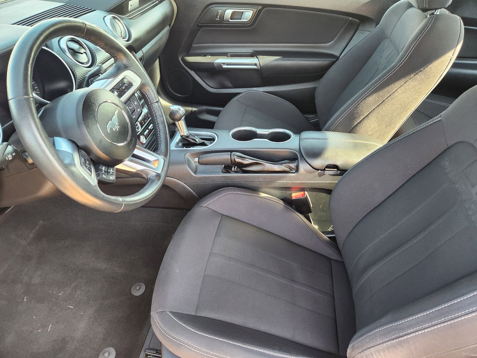 2021 Ford Mustang EcoBoost