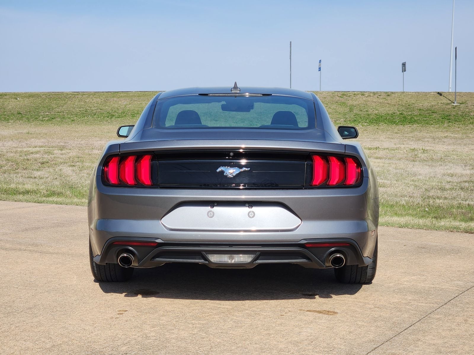 2021 Ford Mustang EcoBoost