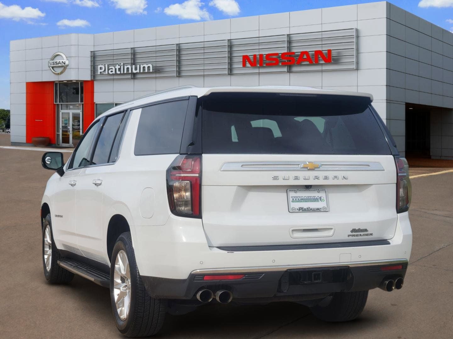 2023 Chevrolet Suburban Premier