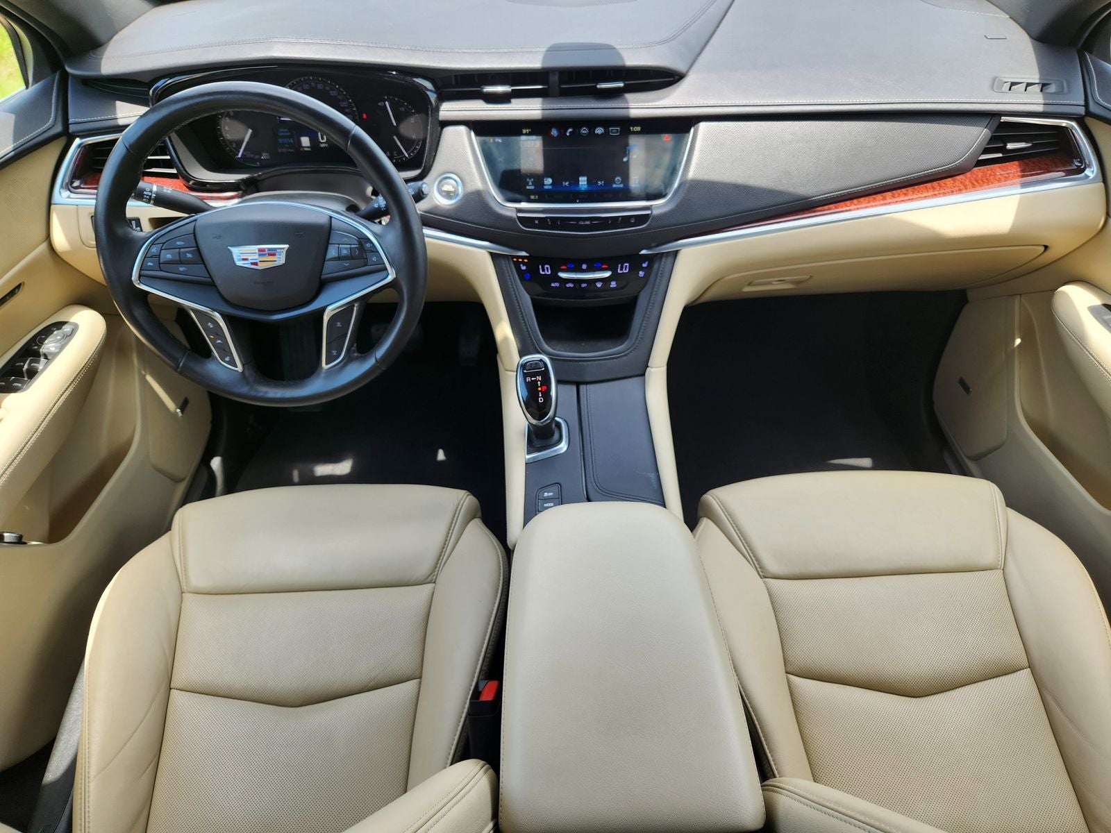 2019 Cadillac XT5 Premium Luxury