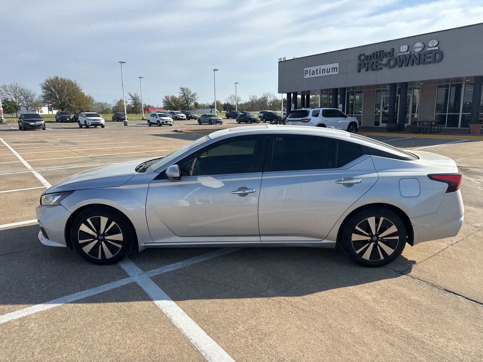 2021 Nissan Altima 2.5 SV