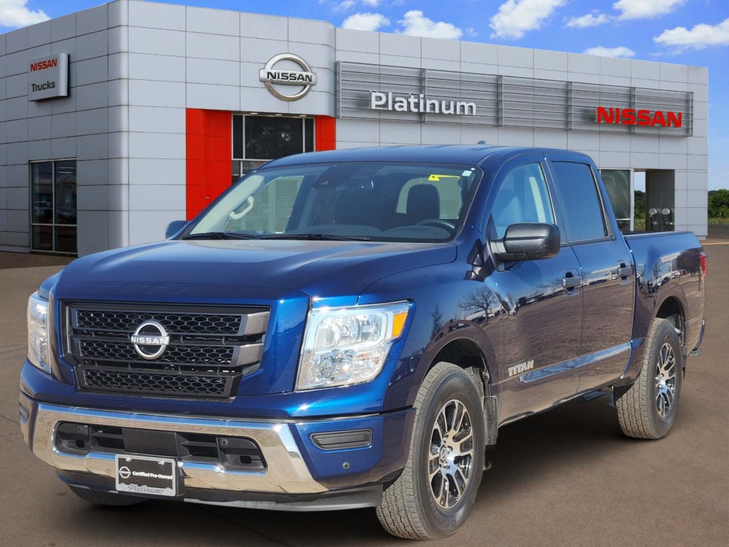 2024 Nissan Titan SV