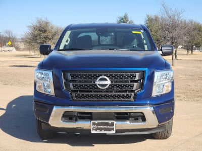 2024 Nissan Titan SV