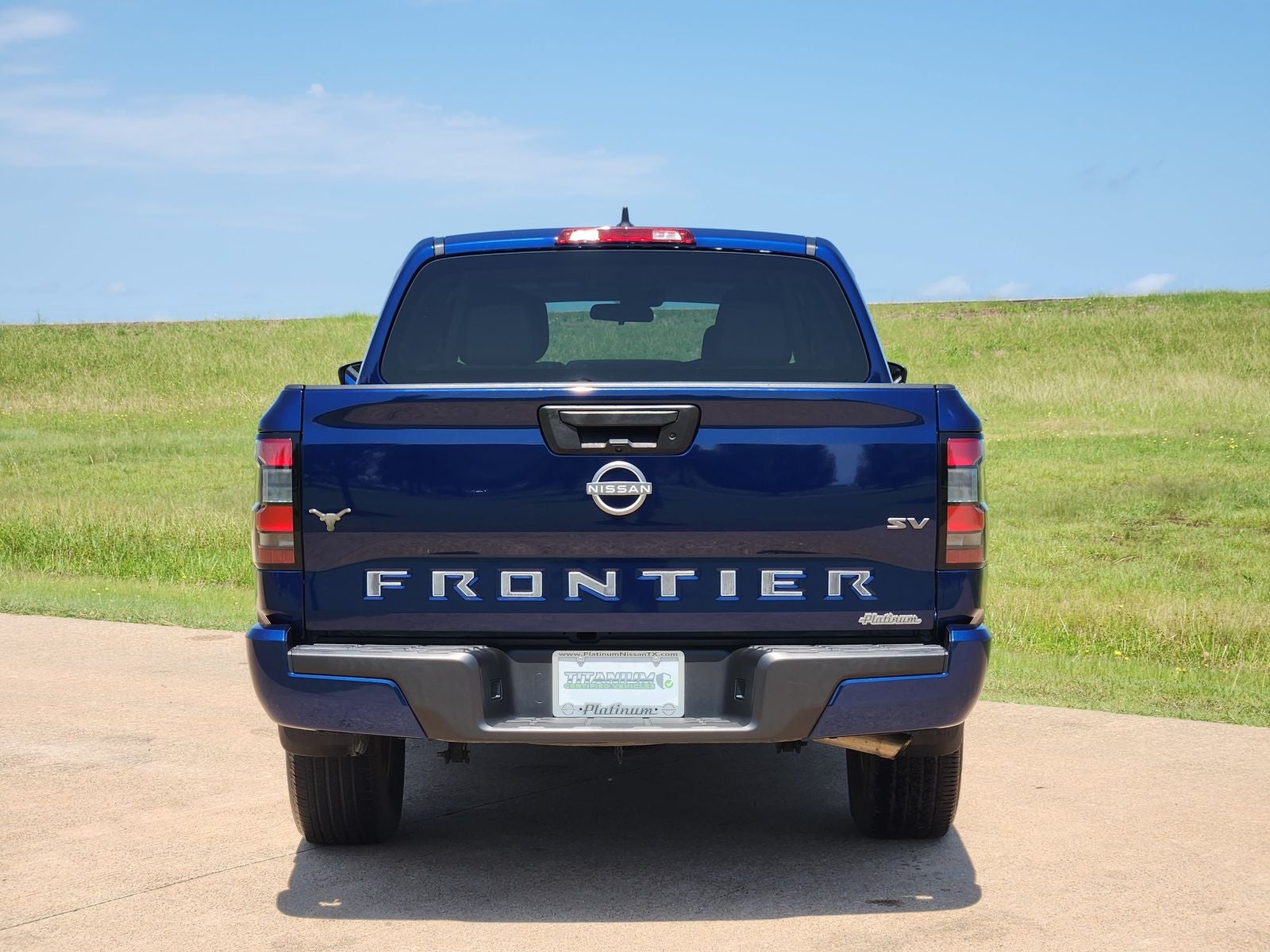 2022 Nissan Frontier SV