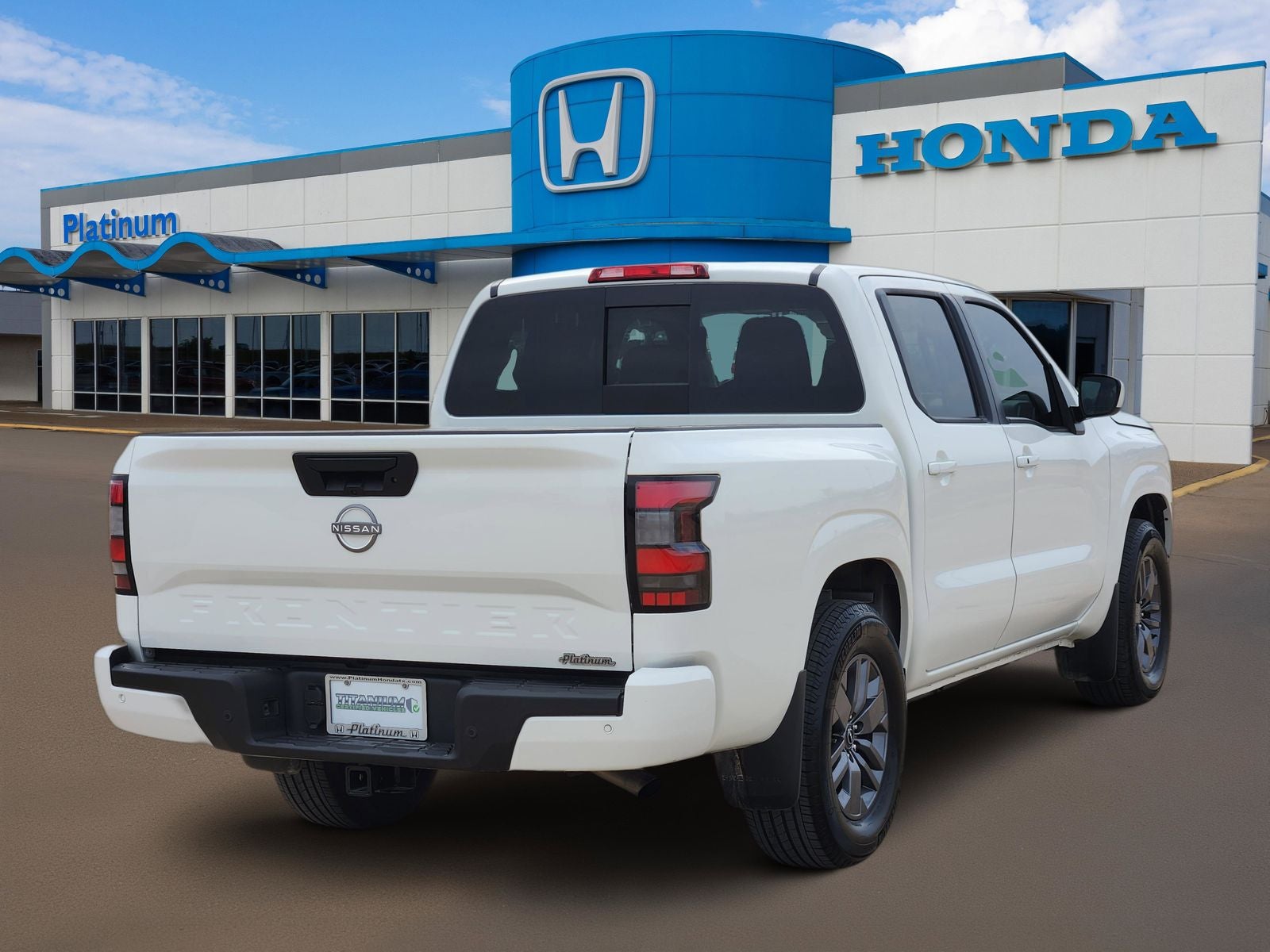 2025 Nissan Frontier SV