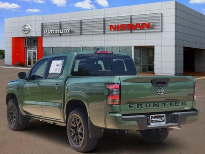 2026 Nissan Frontier Dark Armor