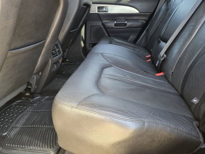 2013 Lincoln MKX Base