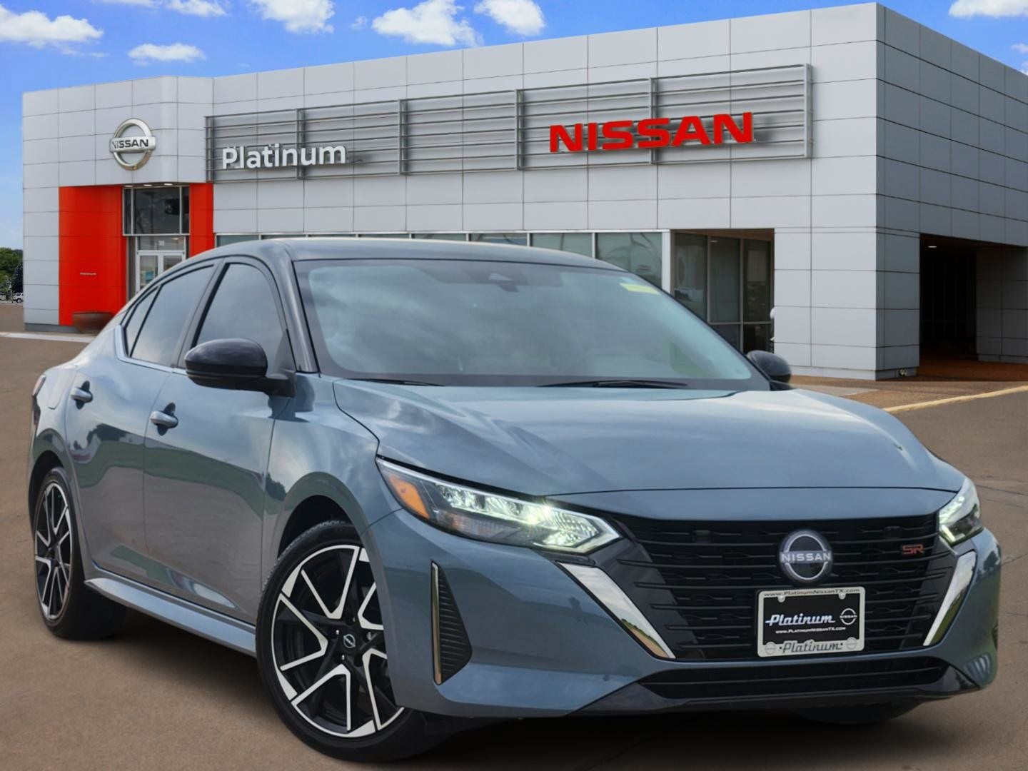 2025 Nissan Sentra SR
