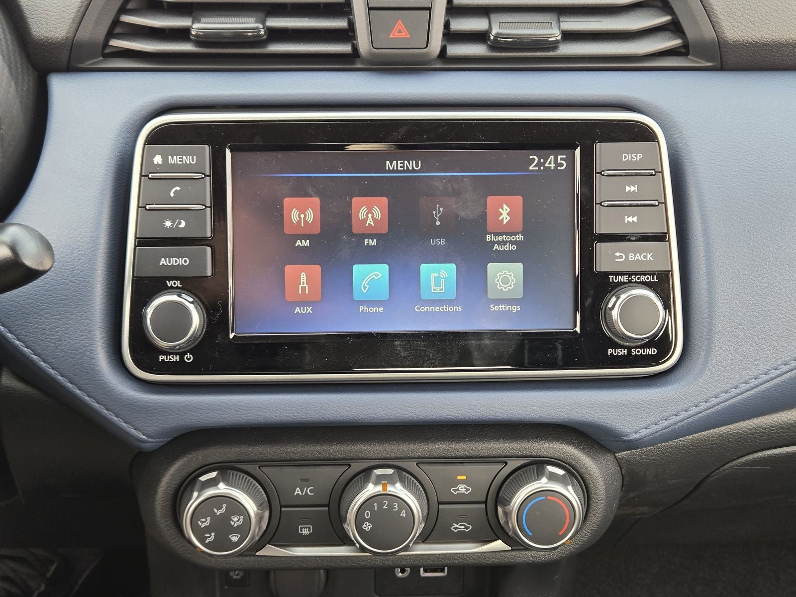 2025 Nissan Versa 1.6 SV