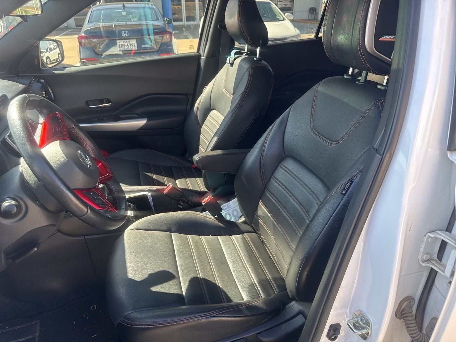 2019 Nissan Kicks SR