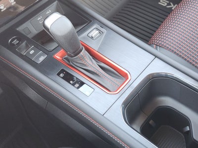 2027 Nissan Kicks SR