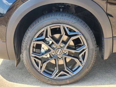 2027 Nissan Kicks SR
