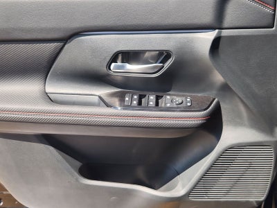 2027 Nissan Kicks SR