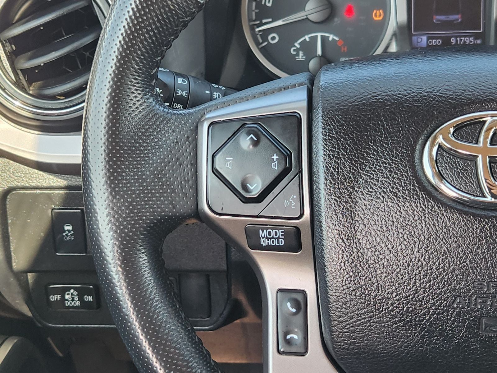2020 Toyota Tacoma SR5 V6