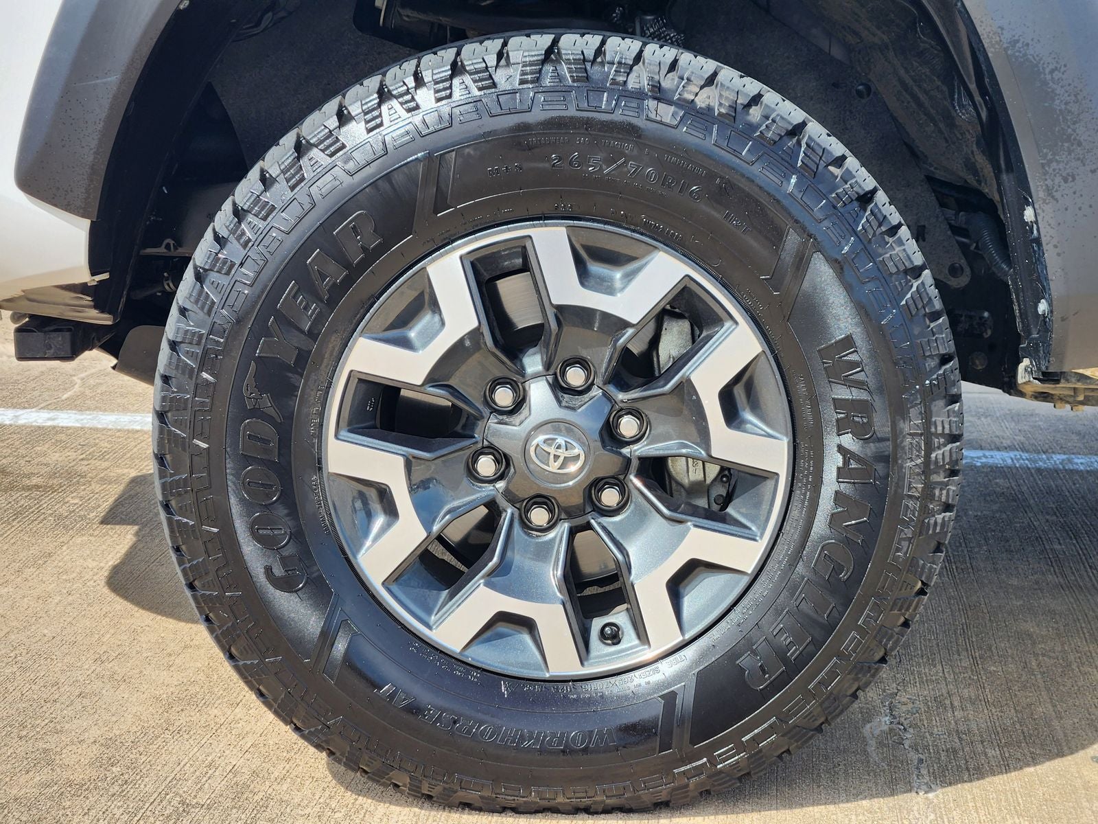 2023 Toyota Tacoma TRD Off-Road V6