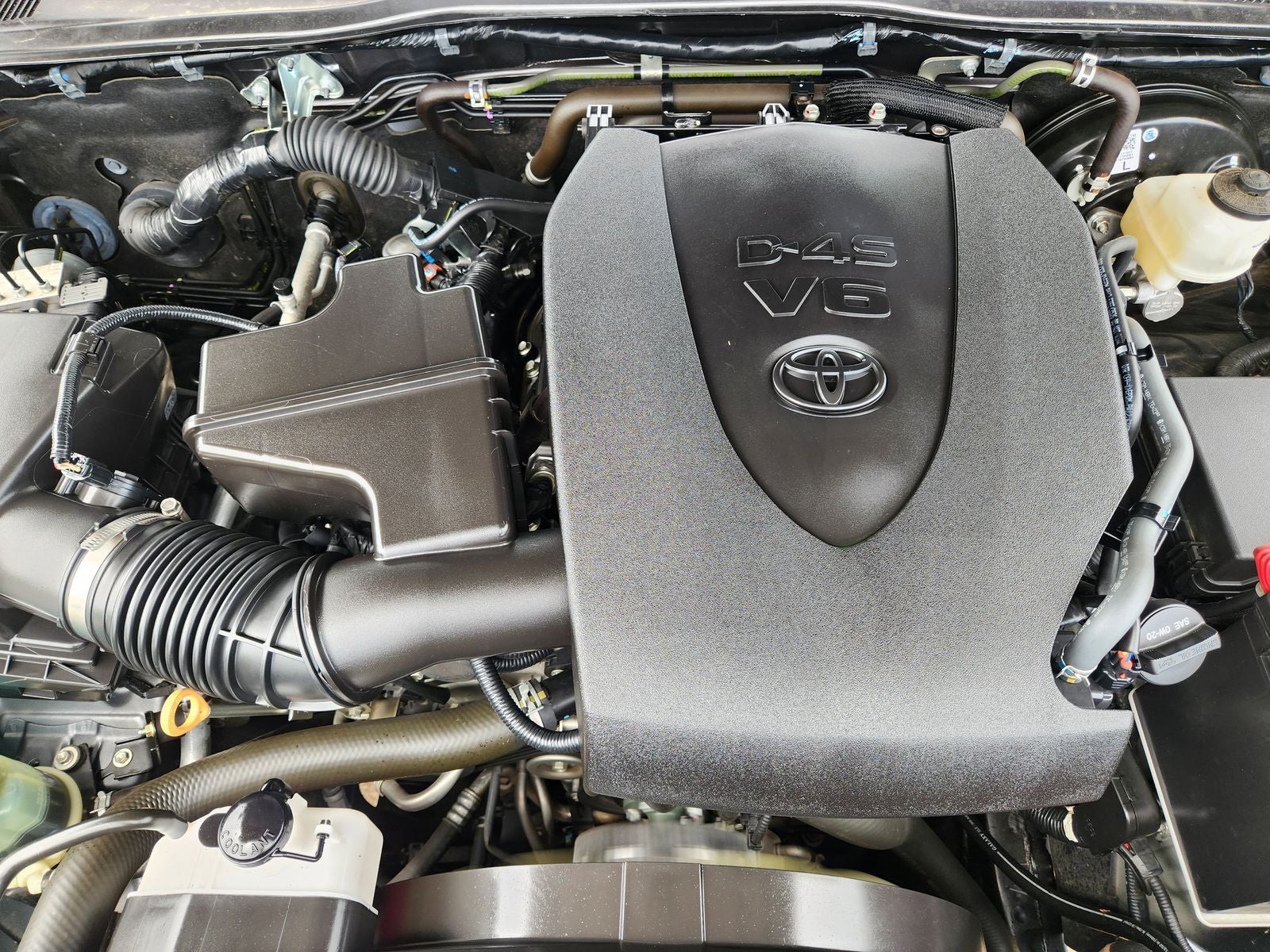 2023 Toyota Tacoma SR V6