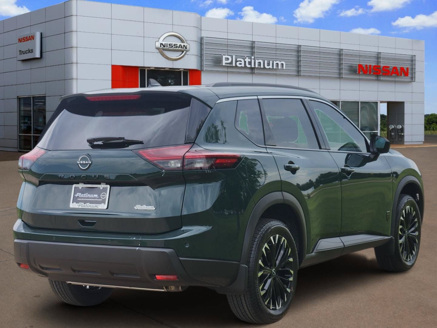 2026 Nissan Rogue Dark Armor