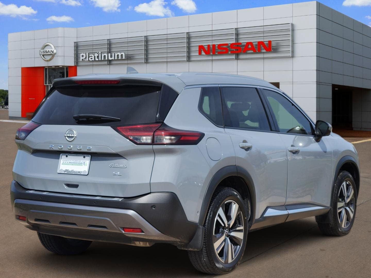 2023 Nissan Rogue SL