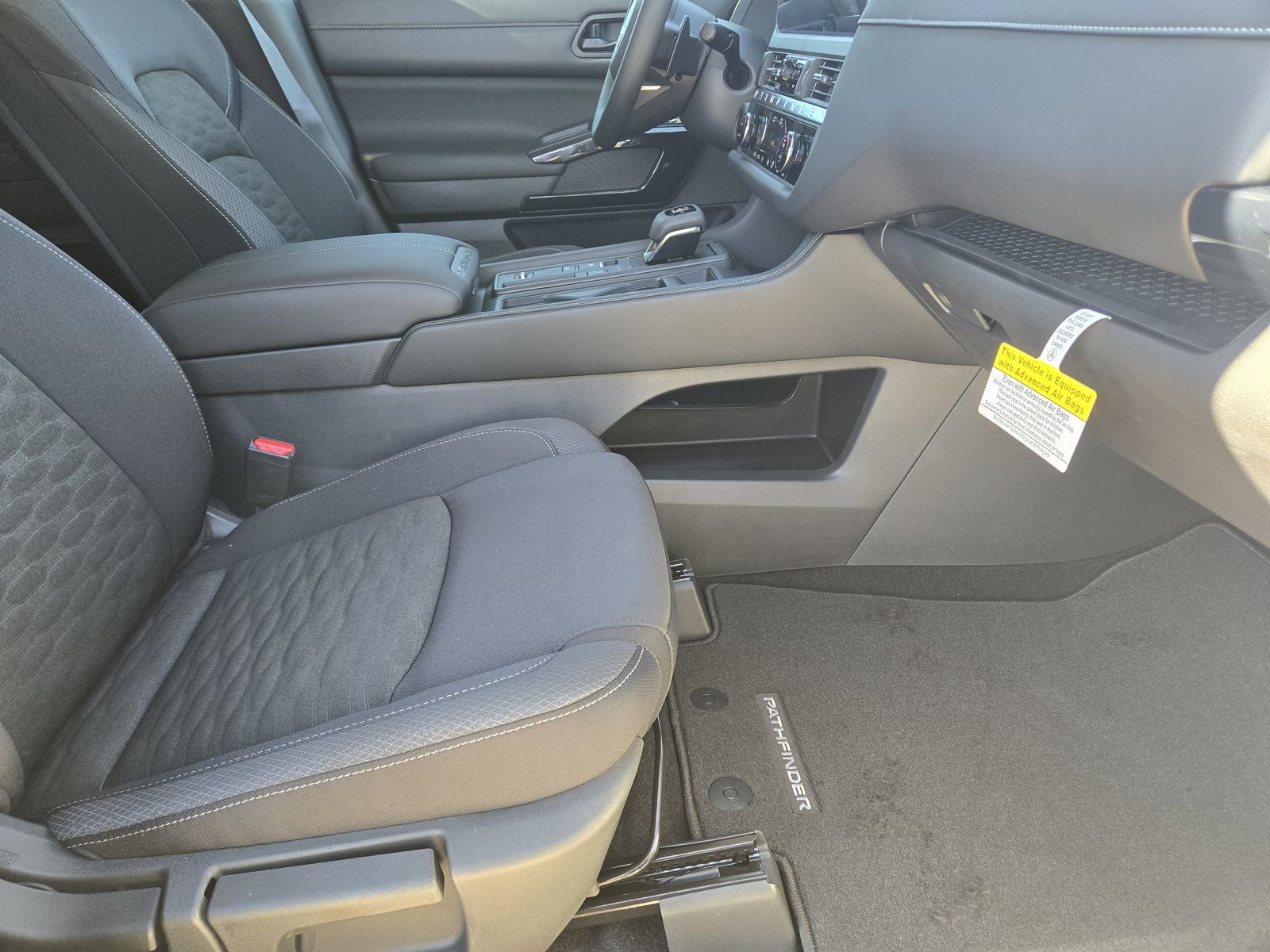 2026 Nissan Pathfinder S