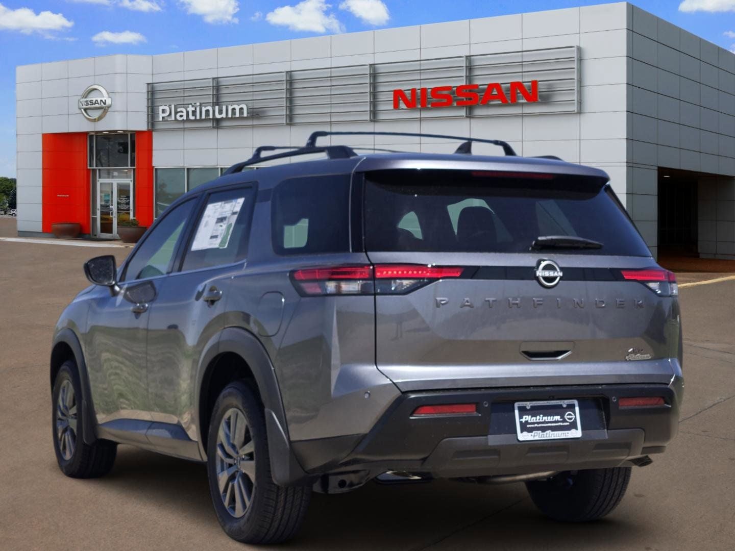 2026 Nissan Pathfinder SV