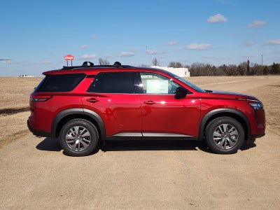 2026 Nissan Pathfinder SV