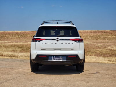 2026 Nissan Pathfinder SV