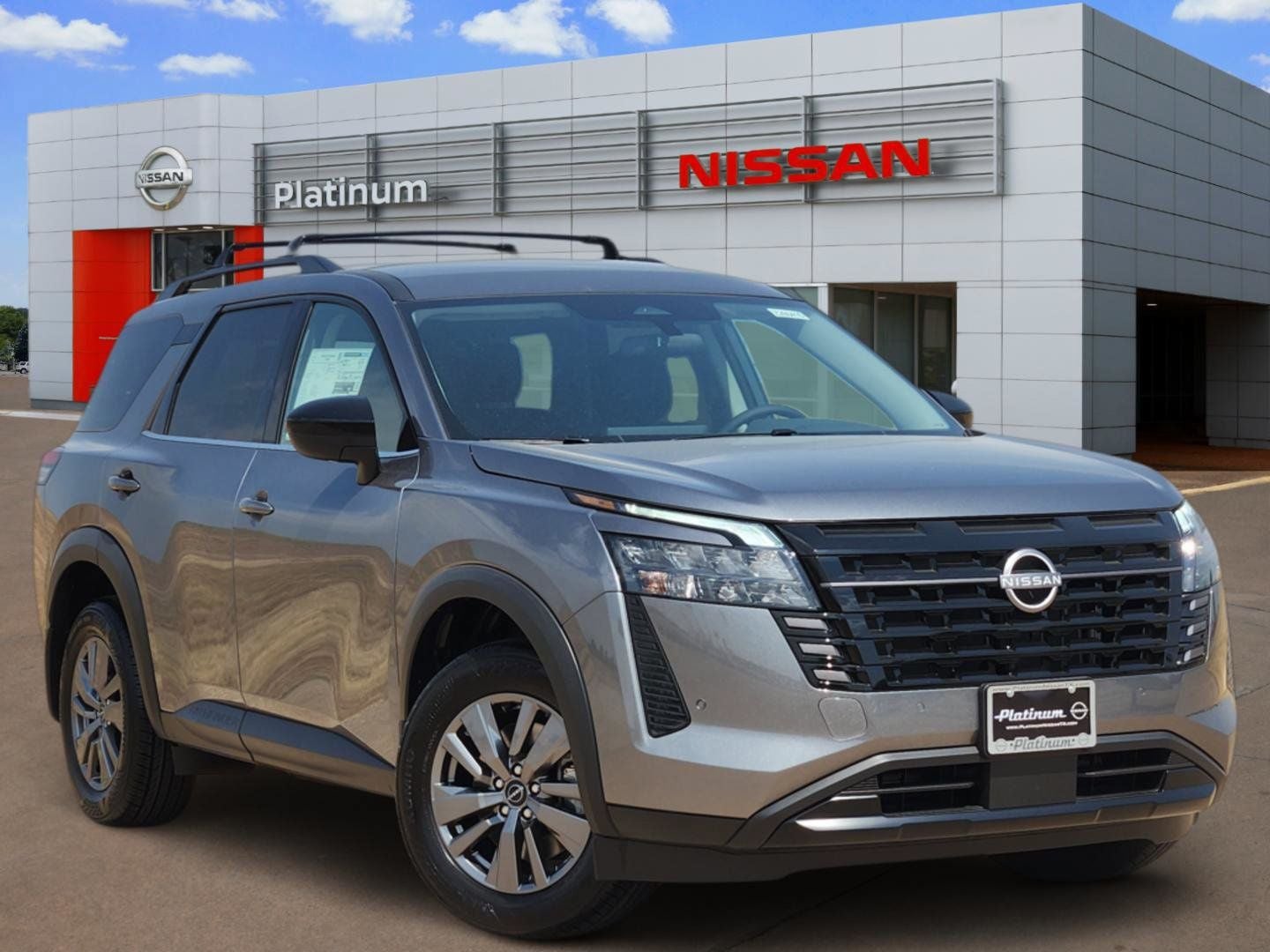 2026 Nissan Pathfinder SV