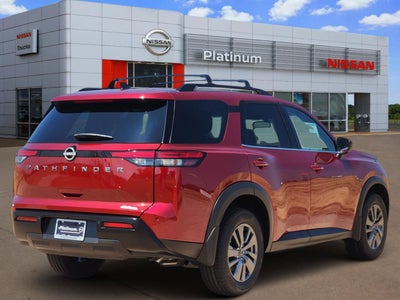 2026 Nissan Pathfinder SV