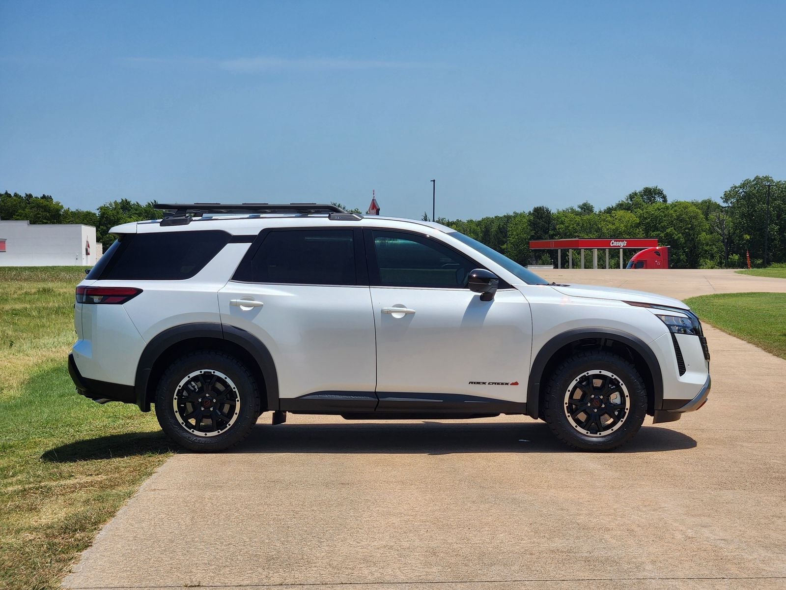 2026 Nissan Pathfinder Rock Creek