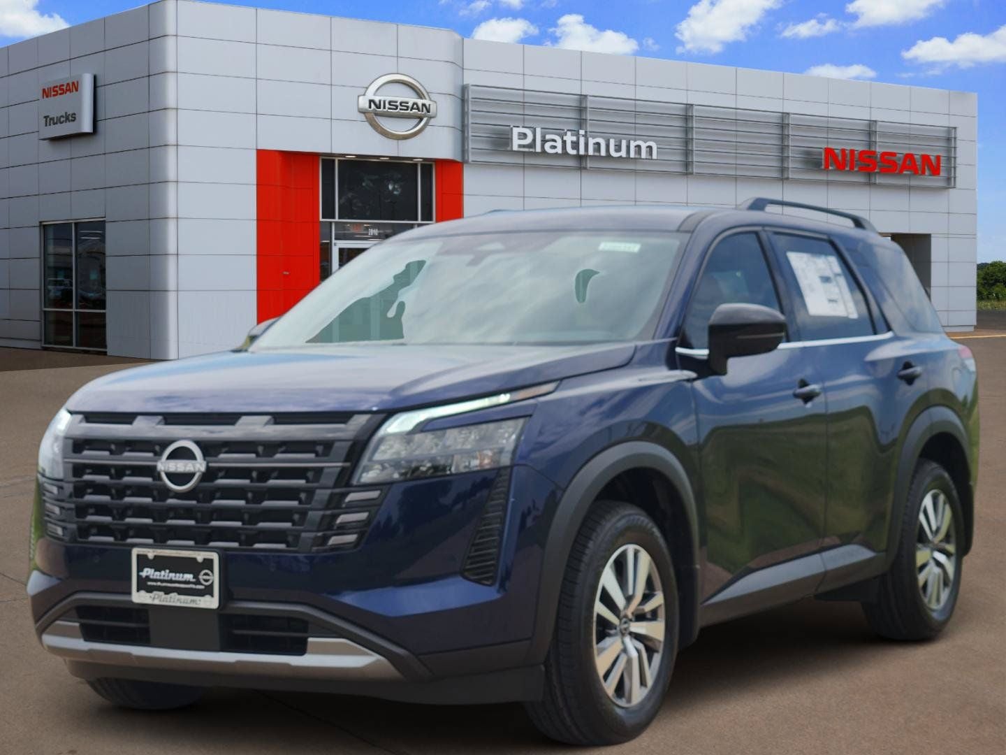 2026 Nissan Pathfinder SL