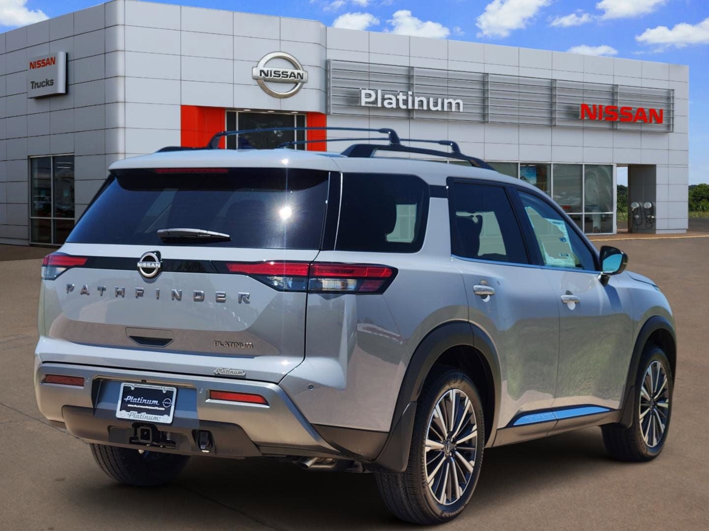2026 Nissan Pathfinder Platinum