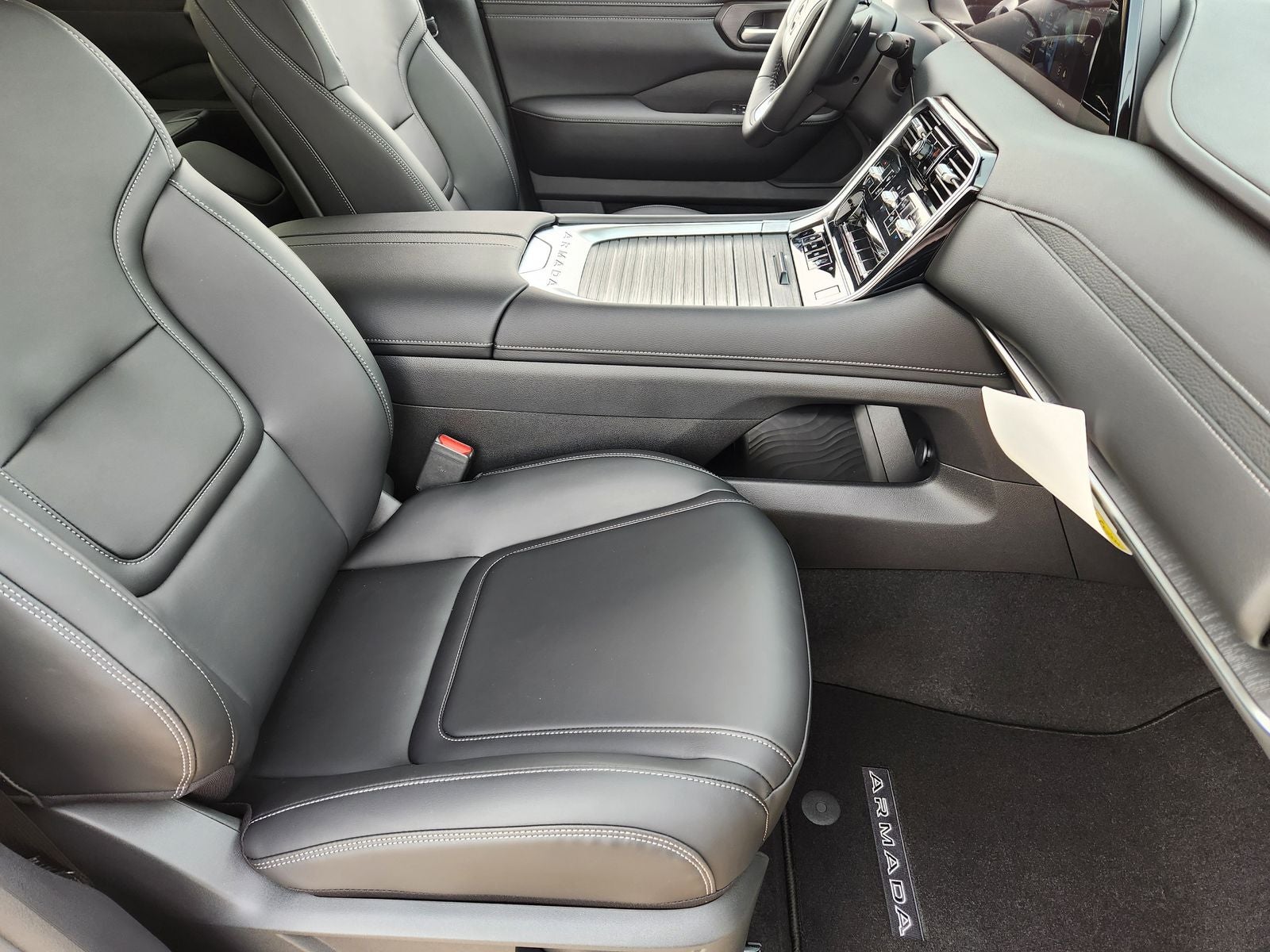 2026 Nissan Armada SV