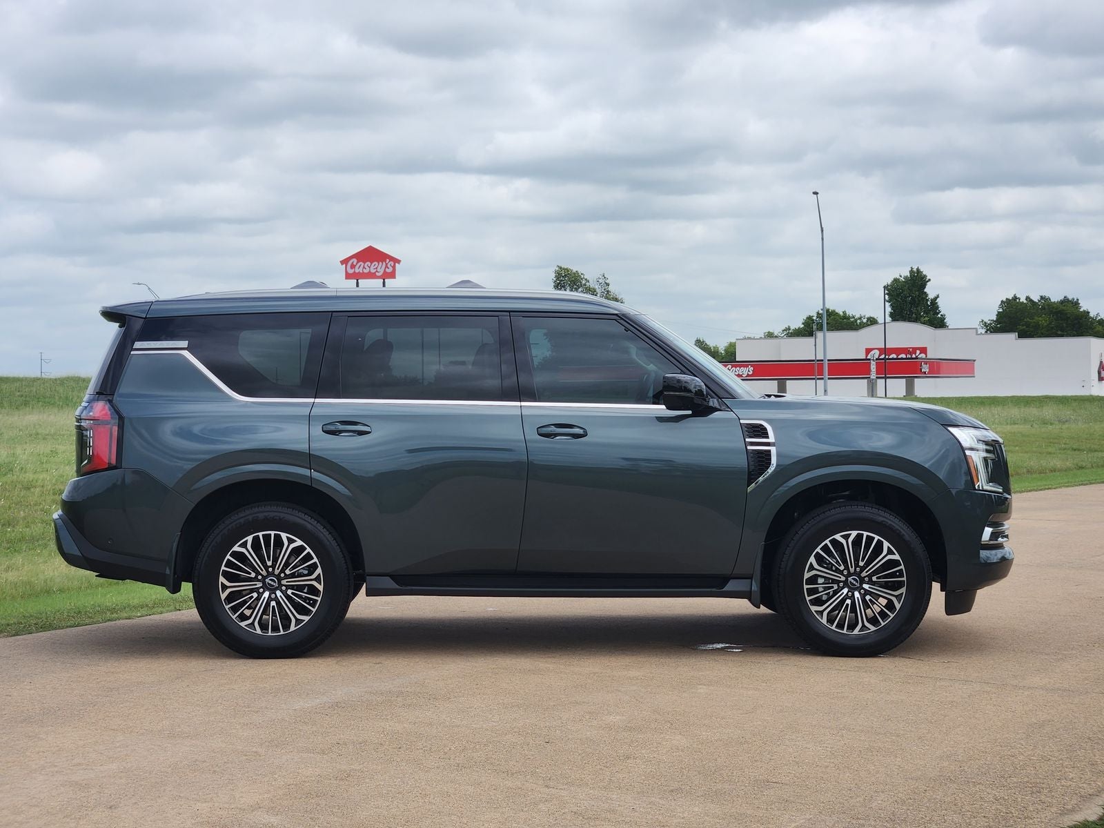 2026 Nissan Armada Platinum