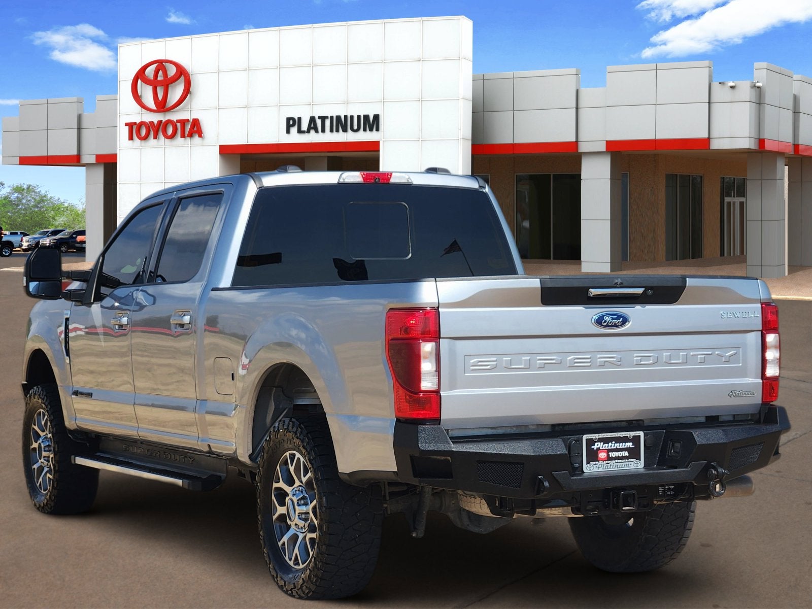 2022 Ford F-250SD Lariat