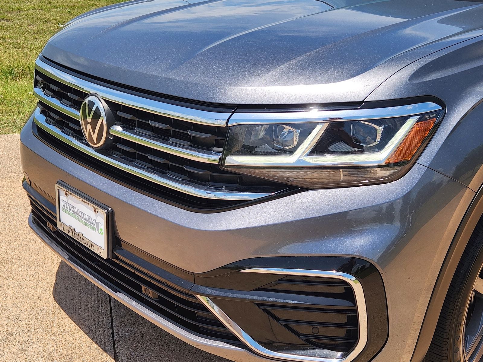 2022 Volkswagen Atlas 3.6L V6 SEL R-Line