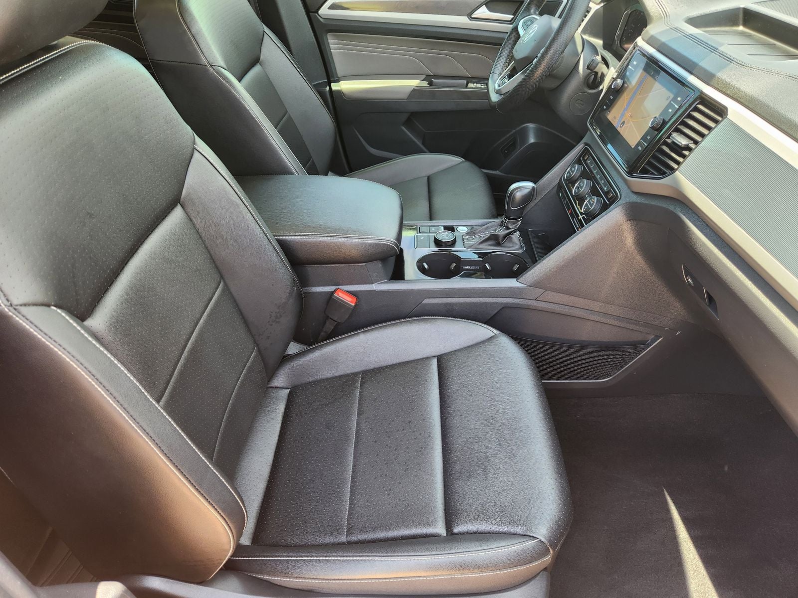 2022 Volkswagen Atlas 3.6L V6 SEL R-Line